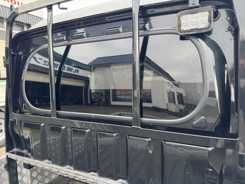 令和4年　ハイゼット軽トラジャンボエクストラ4WD　オートマ　走行約2万キロ　車検2年付