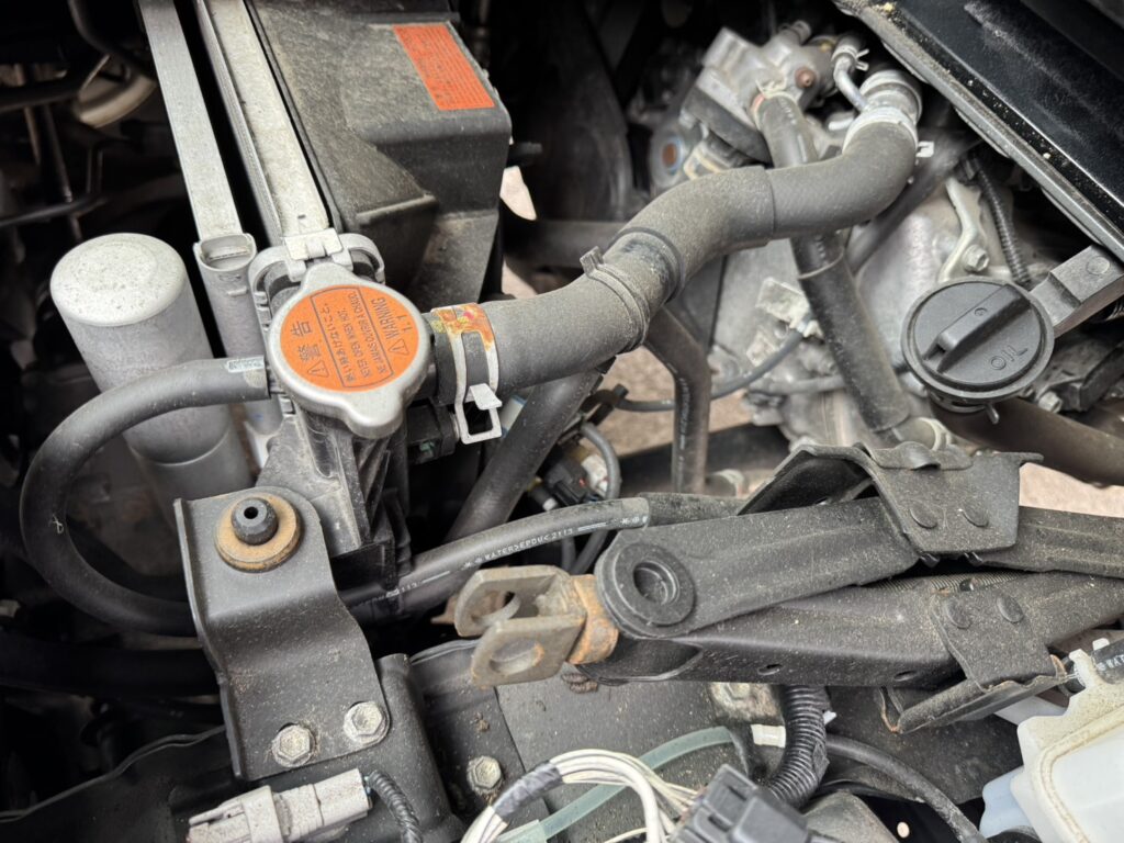 令和4年　ハイゼット軽トラジャンボエクストラ4WD　オートマ　走行約2万キロ　車検2年付