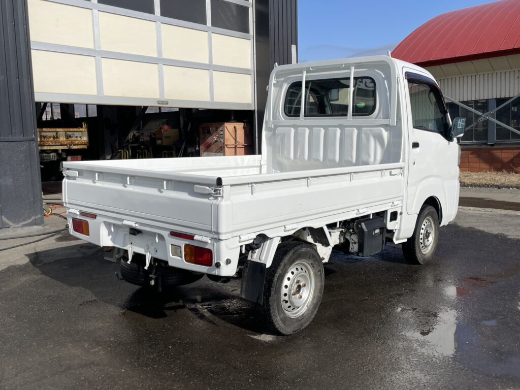 平成29年　ハイゼット軽トラスタンダード4WD　オートマ　車検2年付