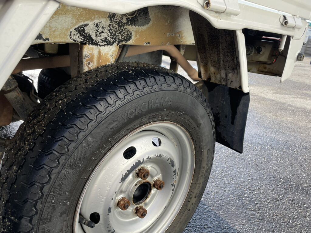 平成29年　ハイゼット軽トラスタンダード4WD　オートマ　車検2年付