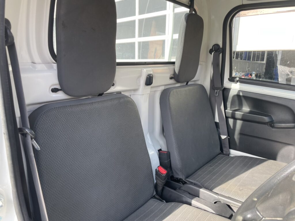 平成29年　ハイゼット軽トラスタンダード4WD　オートマ　車検2年付