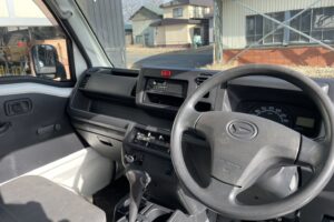 サムネイル: 平成29年　ハイゼット軽トラスタンダード4WD　オートマ　車検2年付