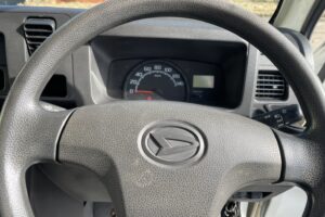 サムネイル: 平成29年　ハイゼット軽トラスタンダード4WD　オートマ　車検2年付