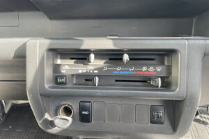 サムネイル: 平成29年　ハイゼット軽トラスタンダード4WD　オートマ　車検2年付