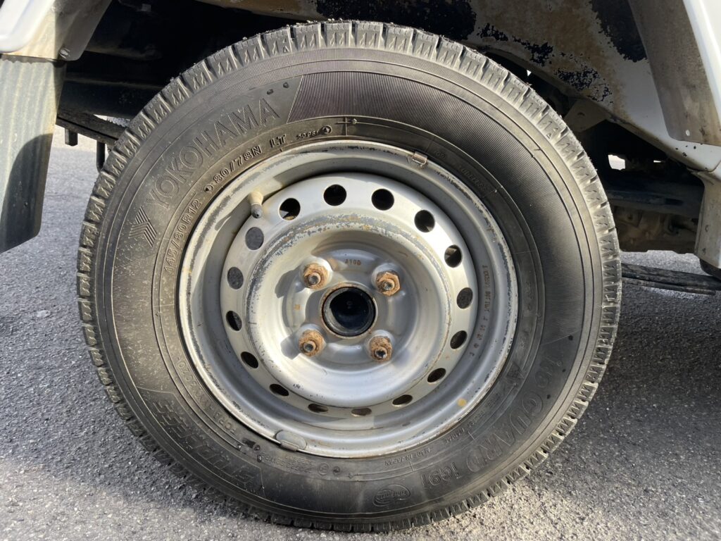 平成29年　ハイゼット軽トラスタンダード4WD　オートマ　車検2年付