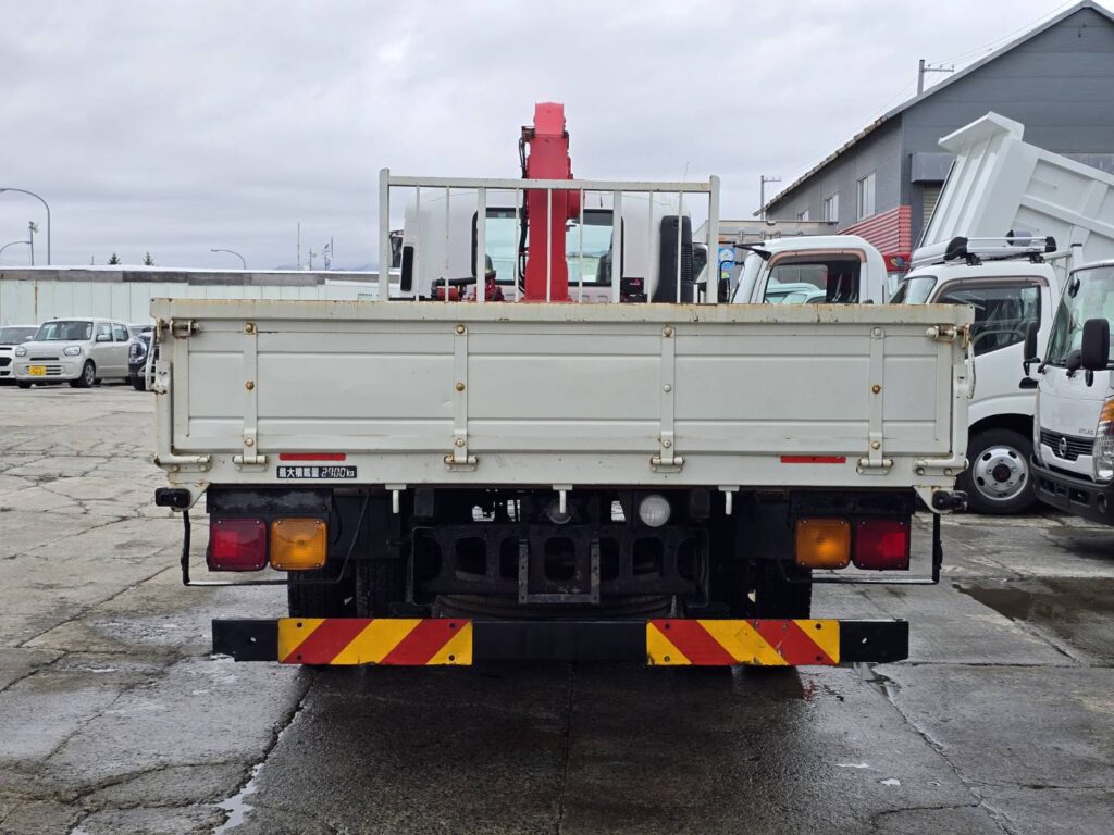 平成27年　いすゞ　フォワード　４トン４段クレーンロング　フックイン・ラジコン付（車検令和８年11月）