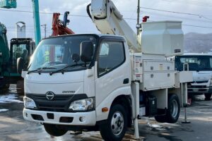【★北見店★】【平成29年式】日野デュトロ9.9m高所作業車　FRPバケット【お問い合わせは北見店へ～TEL0157-57-7166～】