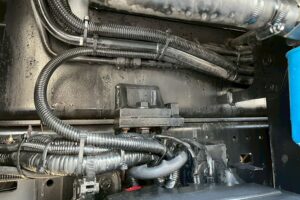 サムネイル: 【★北見店★】【平成29年式】日野デュトロ9.9m高所作業車　FRPバケット【お問い合わせは北見店へ～TEL0157-57-7166～】