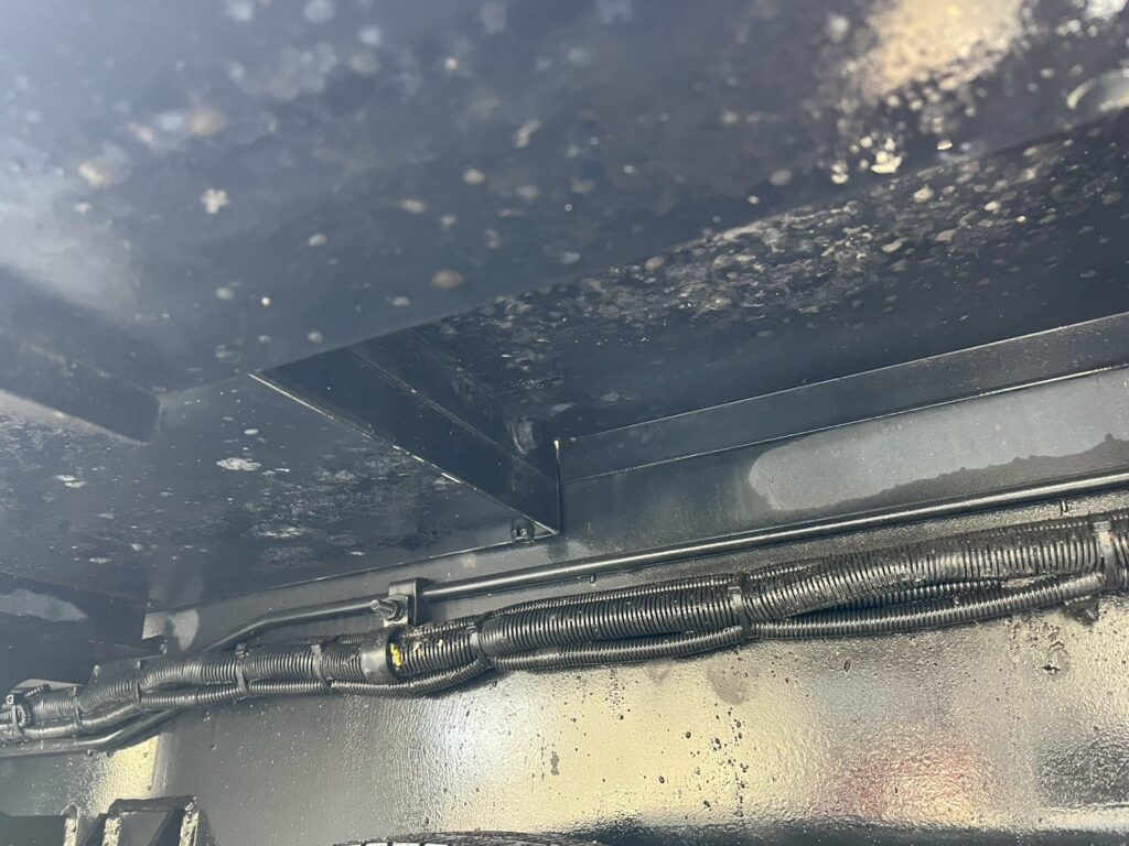 【★北見店★】【平成29年式】日野デュトロ9.9m高所作業車　FRPバケット【お問い合わせは北見店へ～TEL0157-57-7166～】