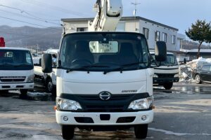 サムネイル: 【★北見店★】【平成29年式】日野デュトロ9.9m高所作業車　FRPバケット【お問い合わせは北見店へ～TEL0157-57-7166～】