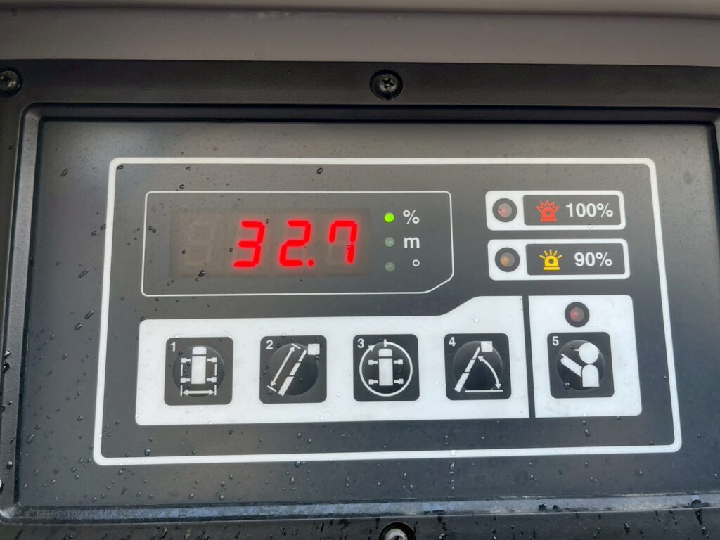 【★北見店★】【平成29年式】日野デュトロ9.9m高所作業車　FRPバケット【お問い合わせは北見店へ～TEL0157-57-7166～】