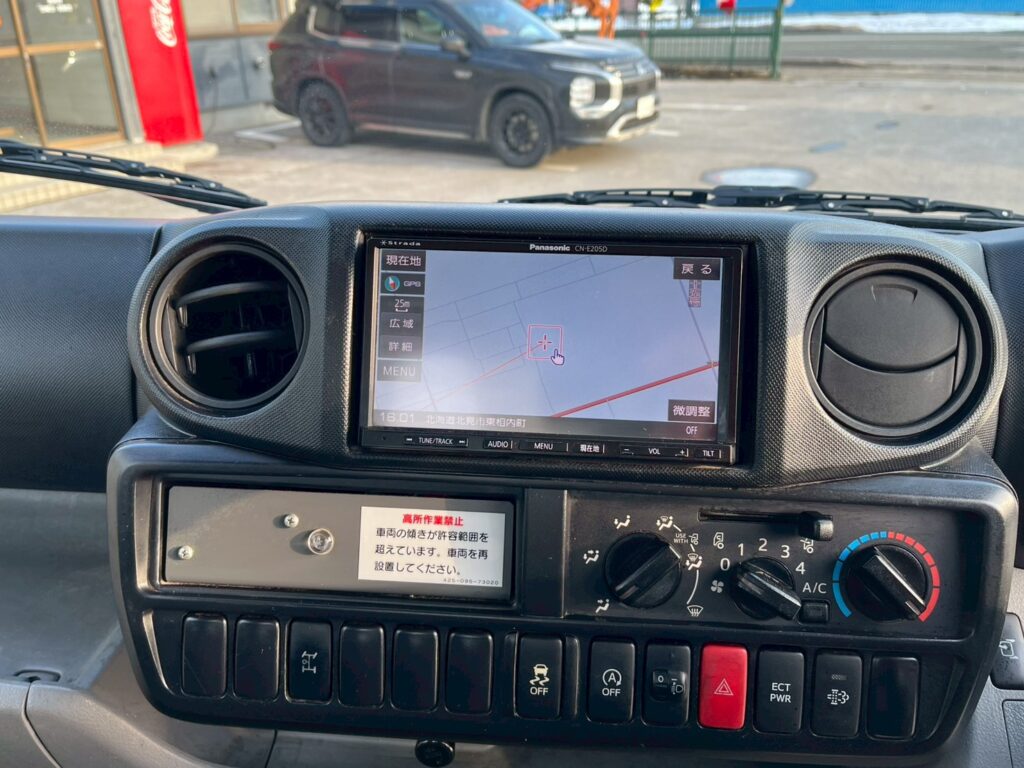 【★北見店★】【平成29年式】日野デュトロ9.9m高所作業車　FRPバケット【お問い合わせは北見店へ～TEL0157-57-7166～】