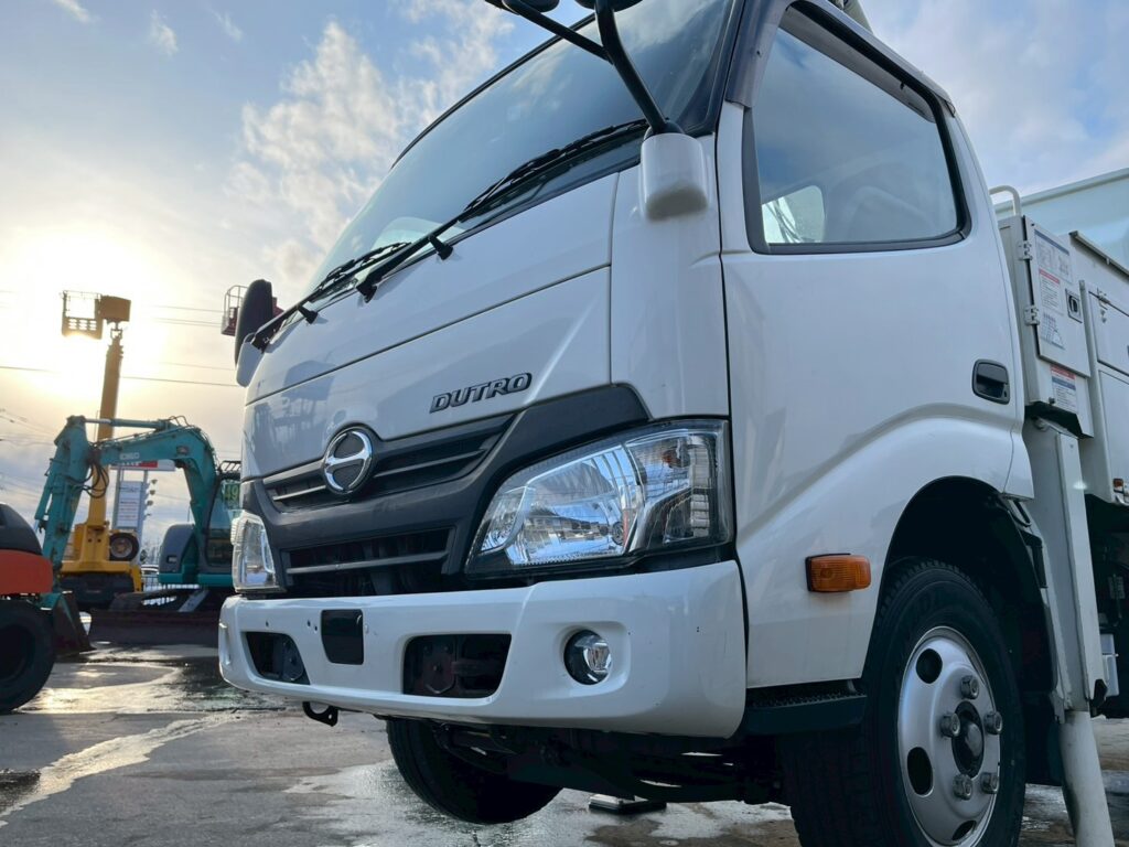 【★北見店★】【平成29年式】日野デュトロ9.9m高所作業車　FRPバケット【お問い合わせは北見店へ～TEL0157-57-7166～】
