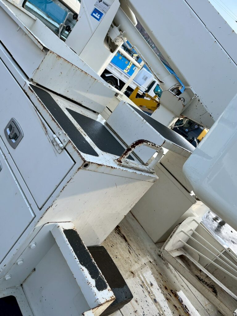 【★北見店★】【平成29年式】日野デュトロ9.9m高所作業車　FRPバケット【お問い合わせは北見店へ～TEL0157-57-7166～】