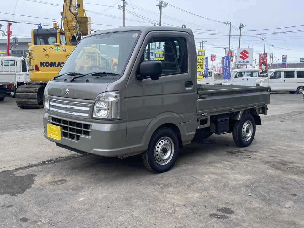 令和7年　キャリイトラック　KCエアコン・パワステ　４WD　オートマ　走行10㎞　車検令和9年9月