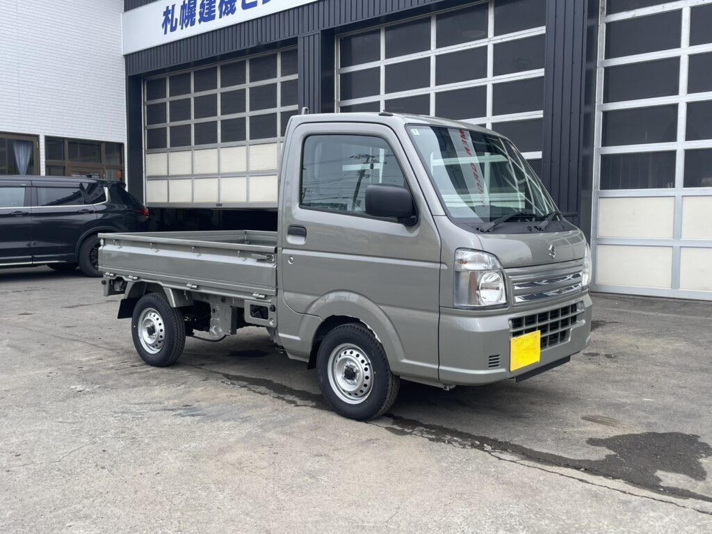 令和7年　キャリイトラック　KCエアコン・パワステ　４WD　オートマ　走行10㎞　車検令和9年9月