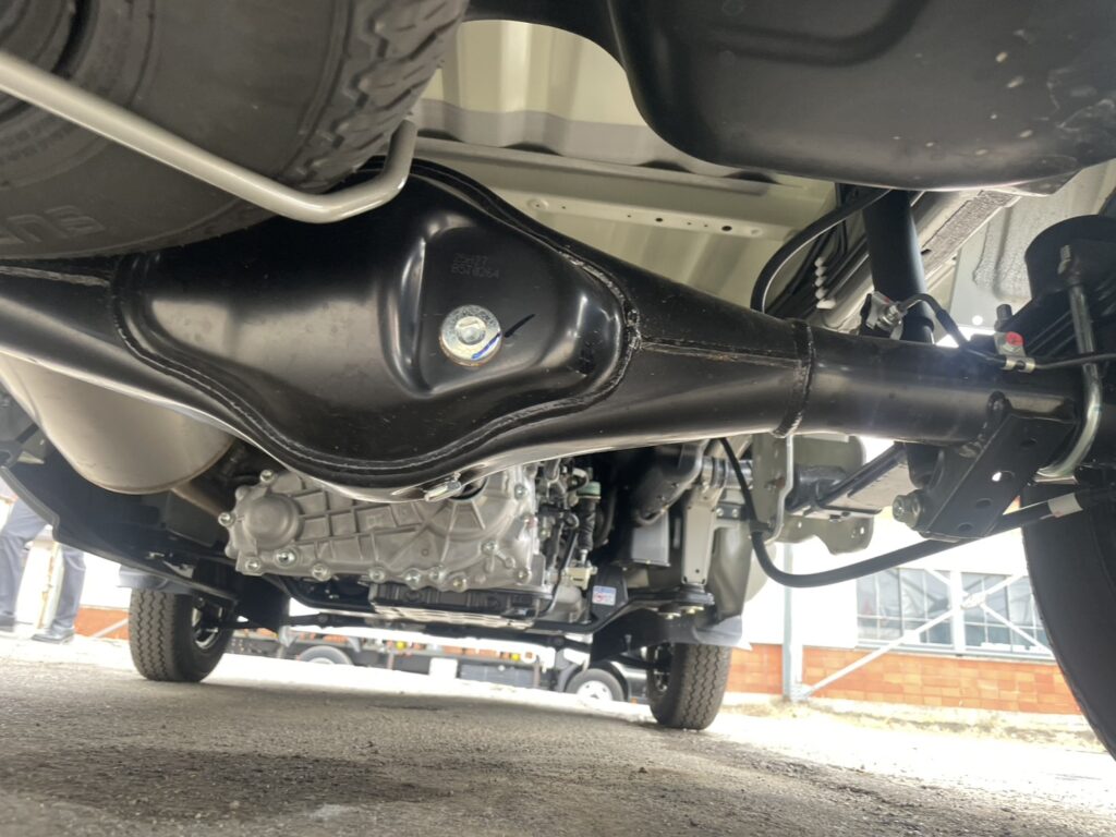 令和7年　キャリイトラック　KCエアコン・パワステ　４WD　オートマ　走行10㎞　車検令和9年9月