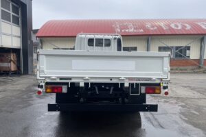 サムネイル: 令和2年　デュトロ2トン平ワイドロング　オートマ　フル装備　走行6.7万キロ　車検1年付