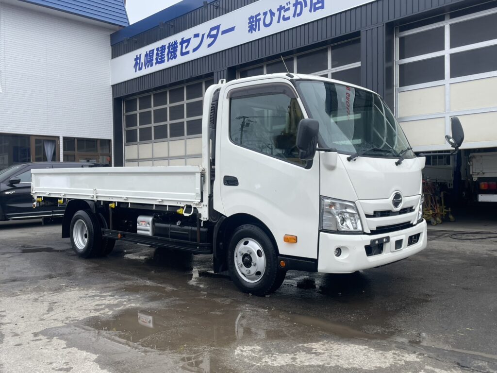 令和2年　デュトロ2トン平ワイドロング　オートマ　フル装備　走行6.7万キロ　車検1年付