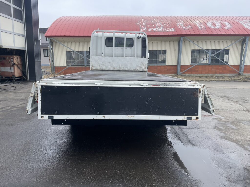 令和2年　デュトロ2トン平ワイドロング　オートマ　フル装備　走行6.7万キロ　車検1年付