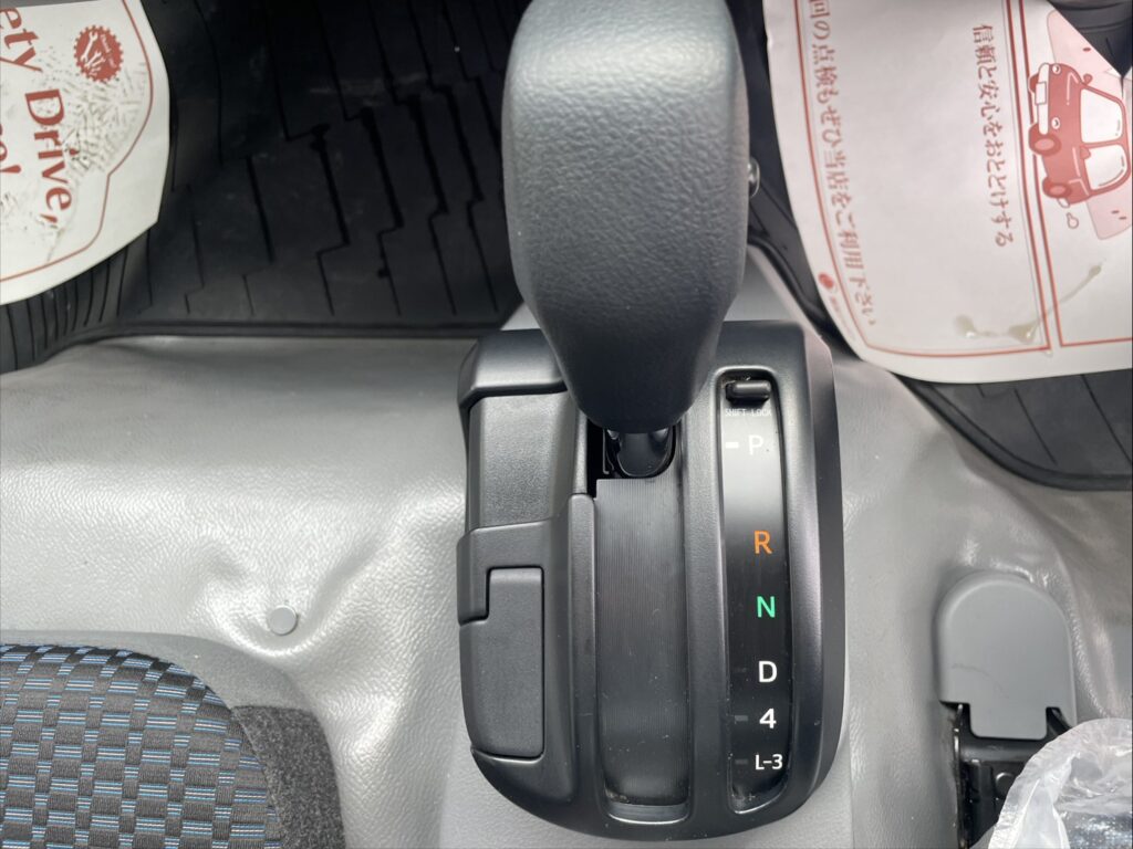 令和2年　デュトロ2トン平ワイドロング　オートマ　フル装備　走行6.7万キロ　車検1年付