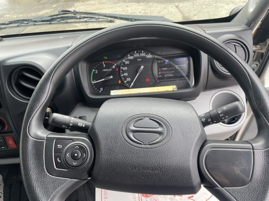 令和2年　デュトロ2トン平ワイドロング　オートマ　フル装備　走行6.7万キロ　車検1年付