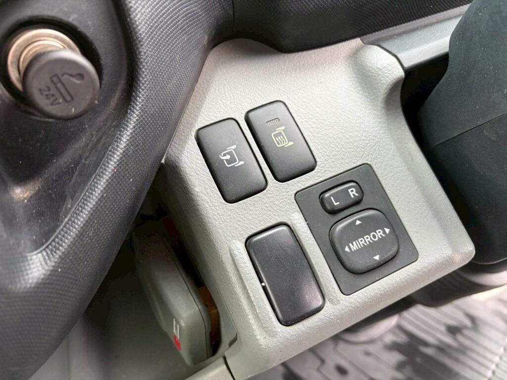 【★北見店★】【平成25年式】日野デュトロ2t平　ワイドロング　【お問い合わせは北見店へ～TEL0157-57-7166～】