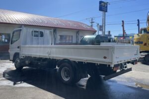 サムネイル: 令和2年　アトラス2トン平ロング4WD　車検令和8年12月　走行16.4万キロ　特殊シフト