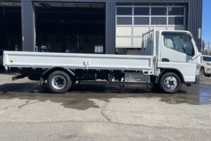 サムネイル: 令和2年　アトラス2トン平ロング4WD　車検令和8年12月　走行16.4万キロ　特殊シフト