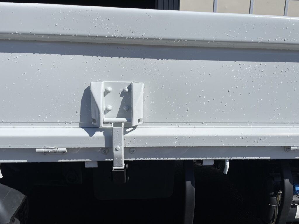 令和2年　アトラス2トン平ロング4WD　車検令和8年12月　走行16.4万キロ　特殊シフト