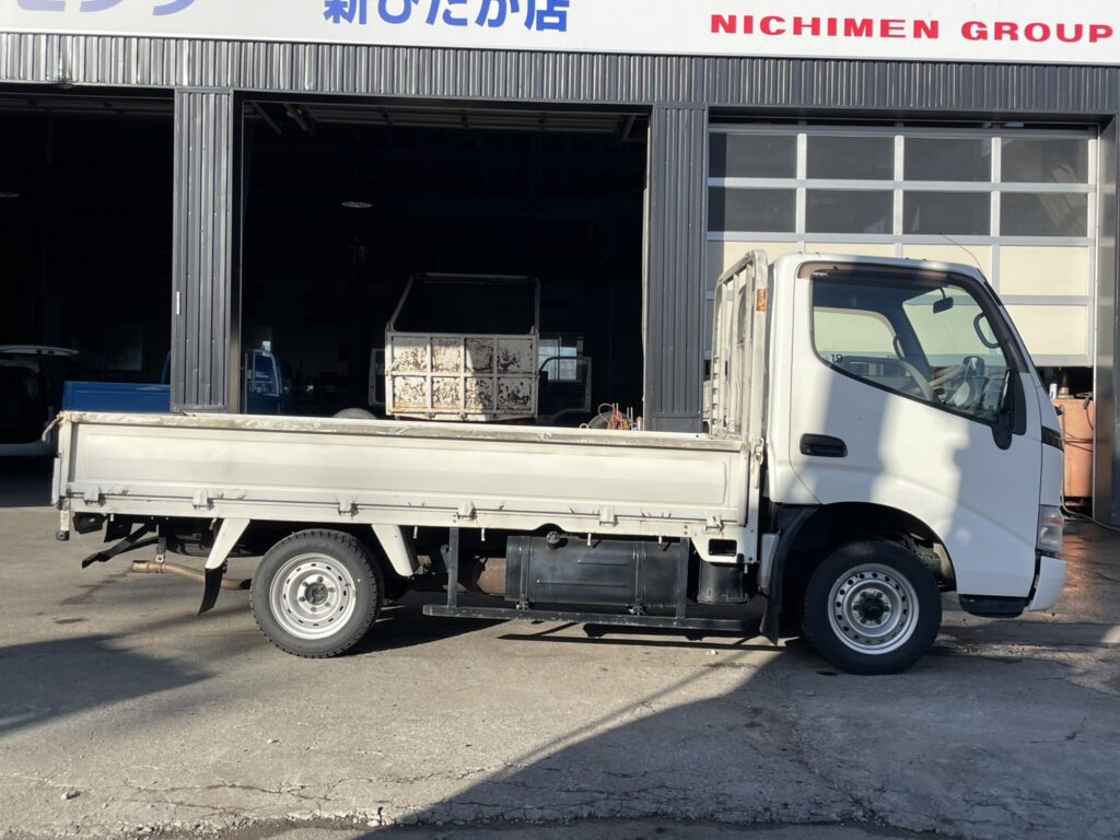 平成13年　トヨエース1.1トン平４WD　エアコン　パワステ　5MT　車検1年付