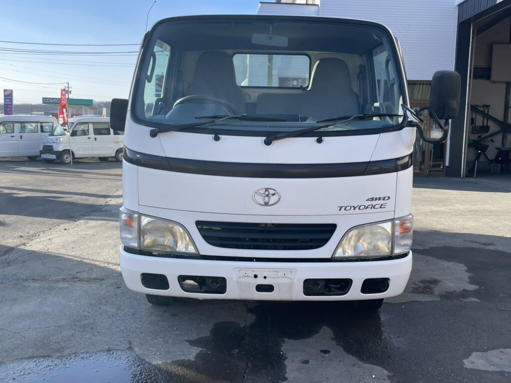 平成13年　トヨエース1.1トン平４WD　エアコン　パワステ　5MT　車検1年付
