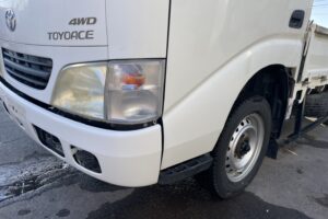 サムネイル: 平成13年　トヨエース1.1トン平４WD　エアコン　パワステ　5MT　車検1年付