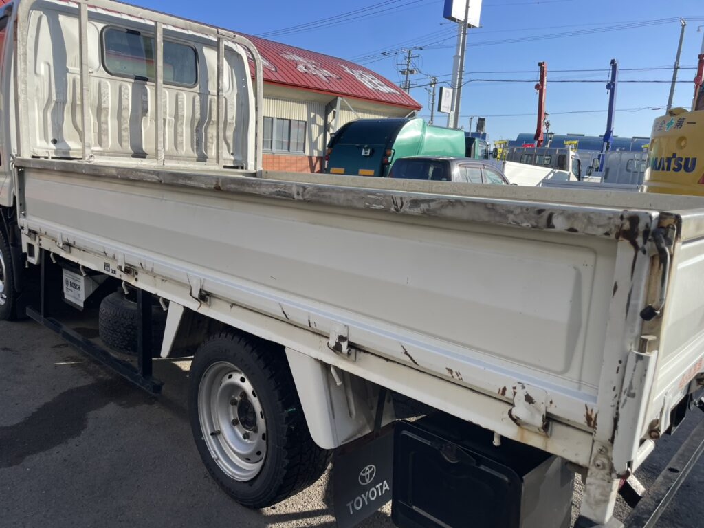 平成13年　トヨエース1.1トン平４WD　エアコン　パワステ　5MT　車検1年付