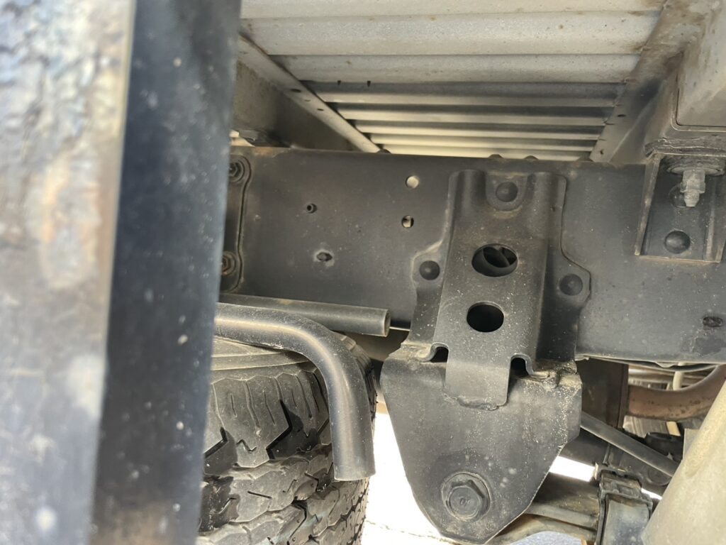 平成13年　トヨエース1.1トン平４WD　エアコン　パワステ　5MT　車検1年付