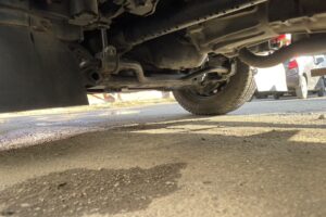 サムネイル: 平成13年　トヨエース1.1トン平４WD　エアコン　パワステ　5MT　車検1年付