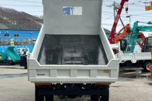 サムネイル: 【★北見店★】【平成16年式】トヨタ　ダイナ４トンダンプ