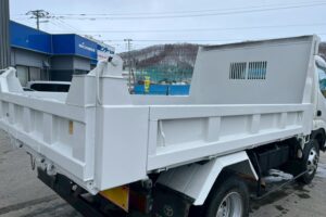 サムネイル: 【★北見店★】【平成16年式】トヨタ　ダイナ４トンダンプ