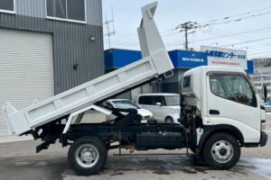 サムネイル: 【★北見店★】【平成16年式】トヨタ　ダイナ４トンダンプ
