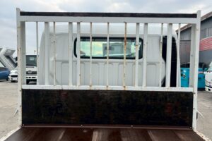 サムネイル: 平成25年　三菱　キャンター　4.45トン平ワイド超々ロング　MTモード付AT・走行2.7万Km！（車検1年付）