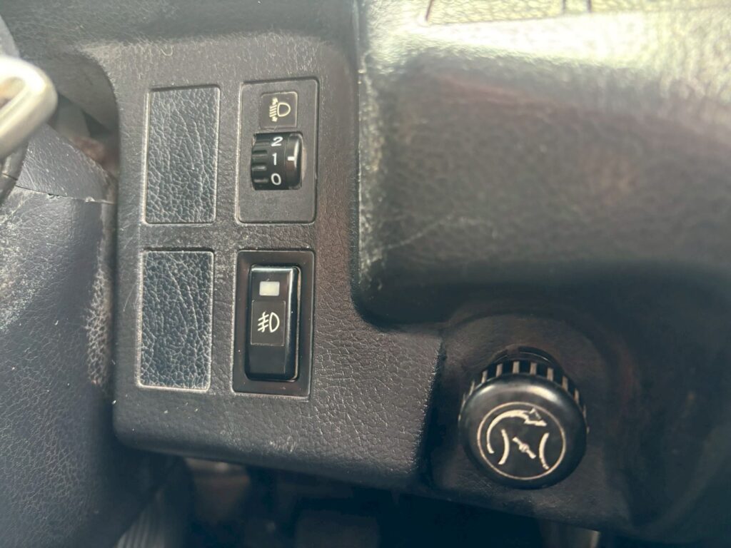 平成26年　日野　レンジャー　４トン深ダンプ　土砂禁（車検令和９年４月）