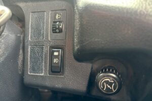 サムネイル: 平成26年　日野　レンジャー　４トン深ダンプ　土砂禁（車検令和９年４月）