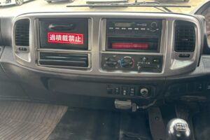 サムネイル: 平成26年　日野　レンジャー　４トン深ダンプ　土砂禁（車検令和９年４月）