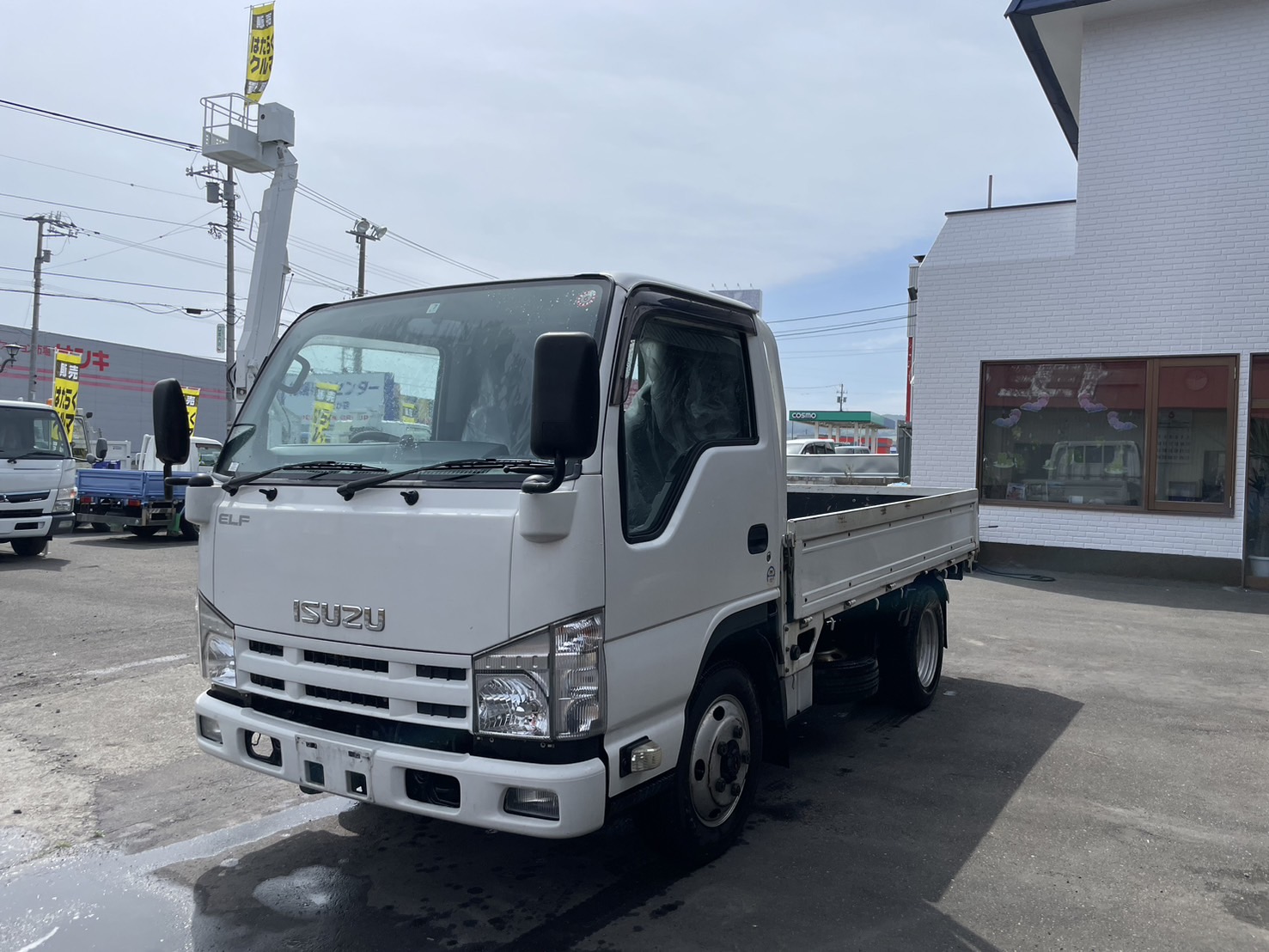 平成２５年　いすずエルフ１．５トン平　４ＷＤ　★車検１年付